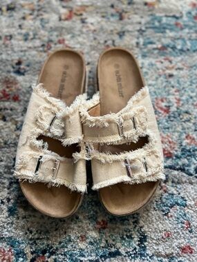 Olivia Miller Frayed Double-Buckle Slide Sandals - Women’s Size 10